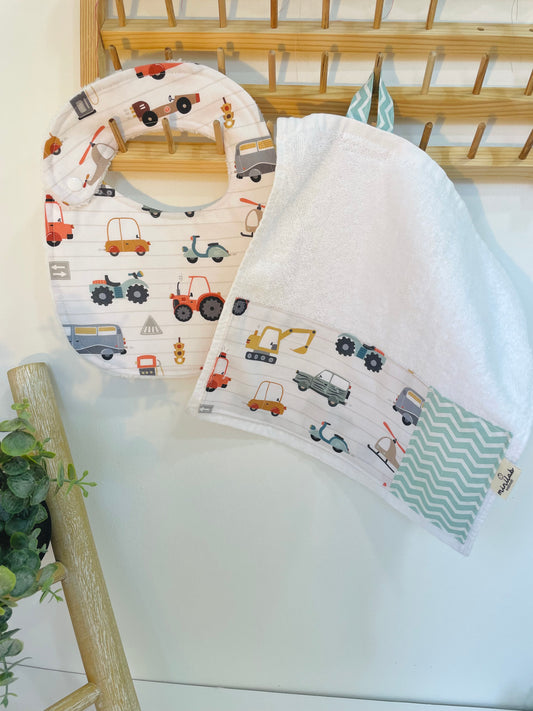 Bavaglino neonato 0-18 mesi e asciugamano 30x30cm 🚗 🚜
