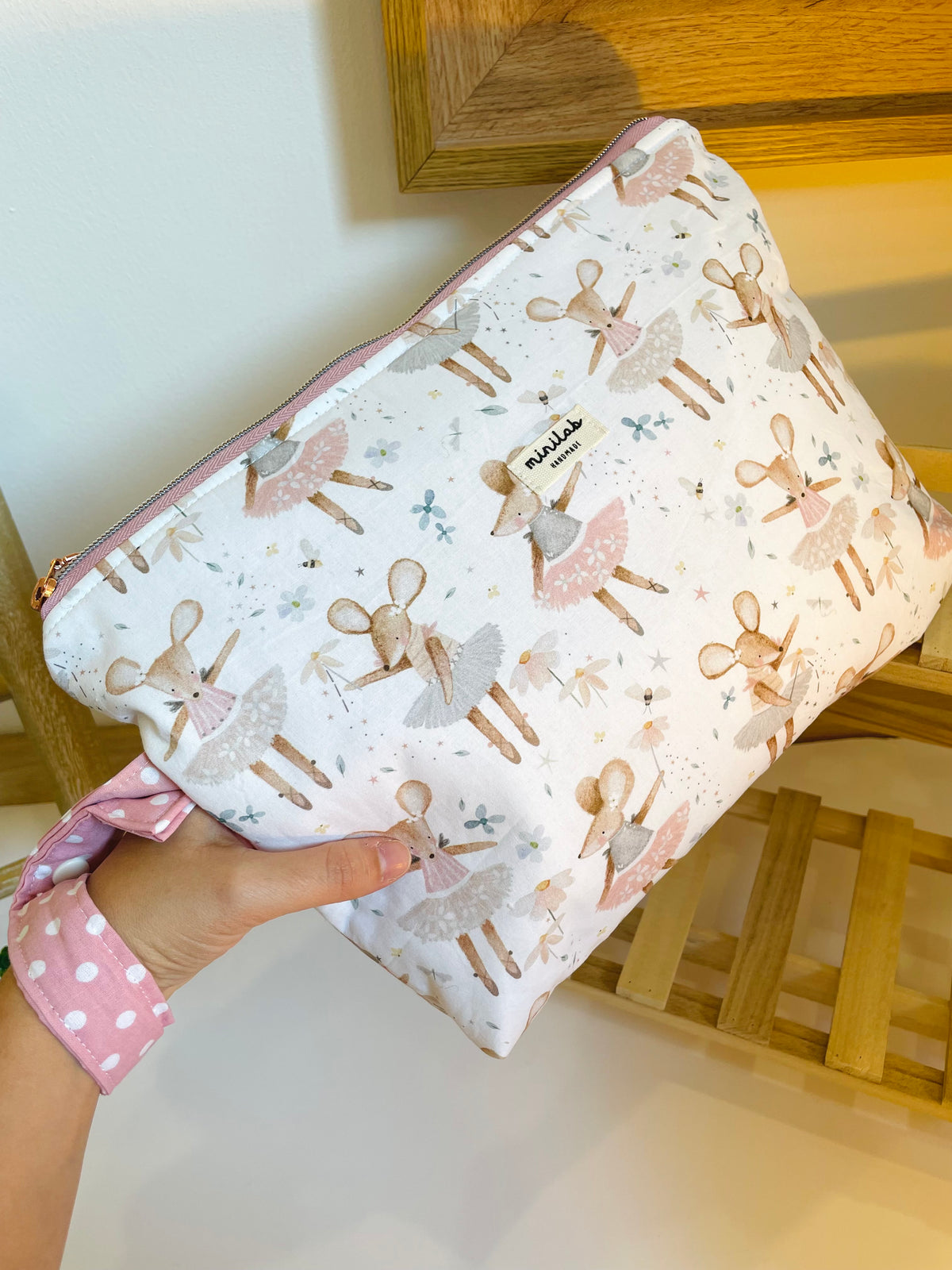 Set nascita- Maxi Pochette e bavaglino 0-18 mesi